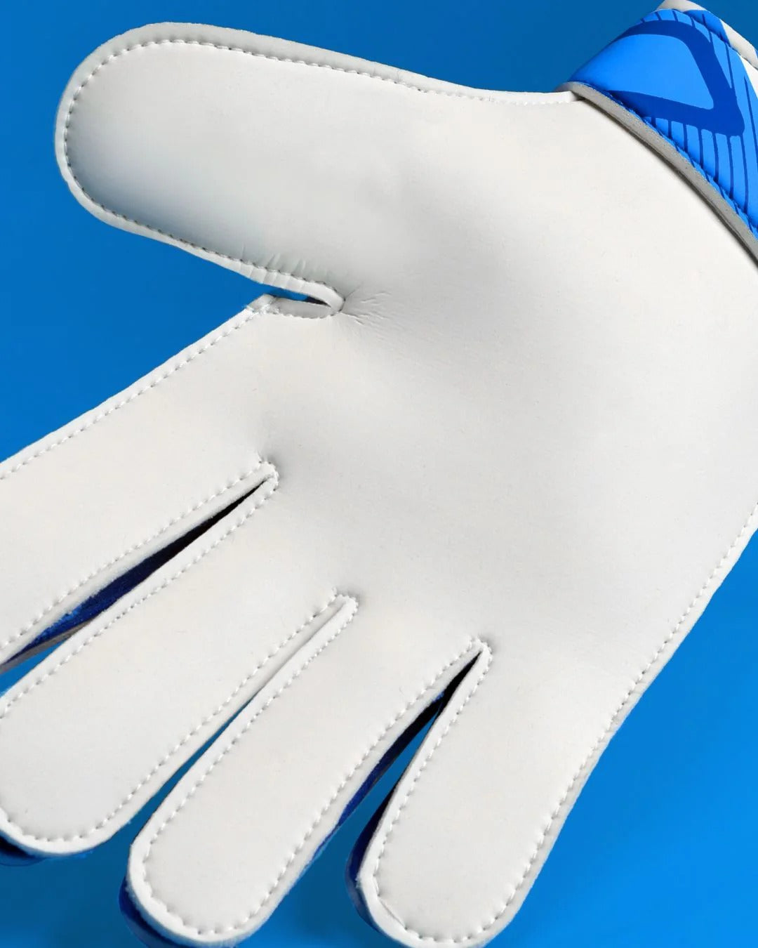 Nivia Carbonite Web Goalkeeper Gloves | Latex Palm Football Goalkeeper Gloves with Positive Cut & All-Weather Grip