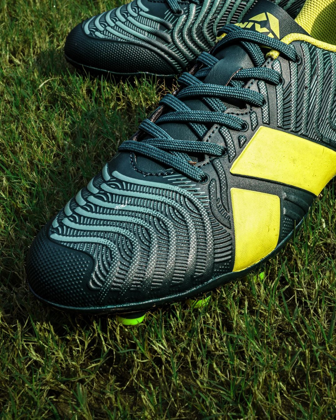 Nivia Safari 2.0 Football Studs for Men - PU Synthetic Leather Football Boots for Hard & Grassy Grounds